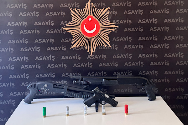 Sivas’ta hastane önünde silahlı saldırı sonucu 6 kişi tutuklandı