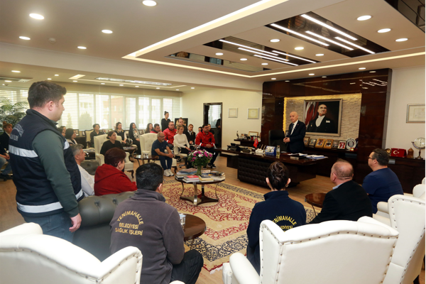 Başkan Yaşar, sağlık çalışanlarının Tıp Bayramı’nı kutladı