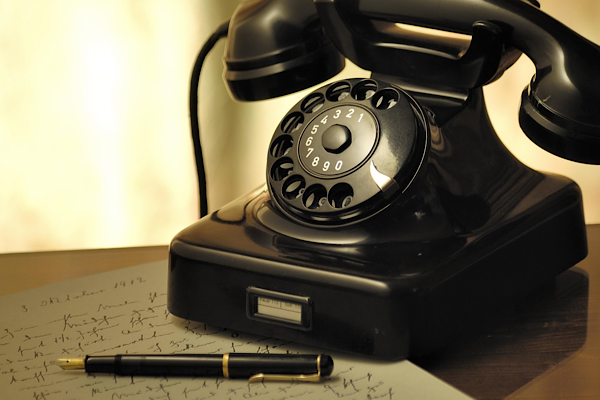 Dar, Ummanlı mevkidaşı Al Busaidi ile telefon görüşmesi gerçekleştirdi