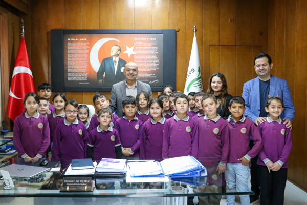 Öğrenciler, Gazipaşa Belediyesi’ni ziyaret etti