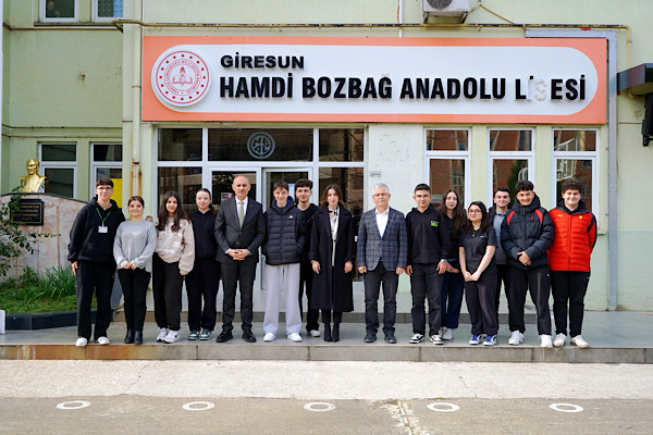 Giresun’da gençlere yönelik “Bilişim Suçuna Ortak Olma” seferberliği
