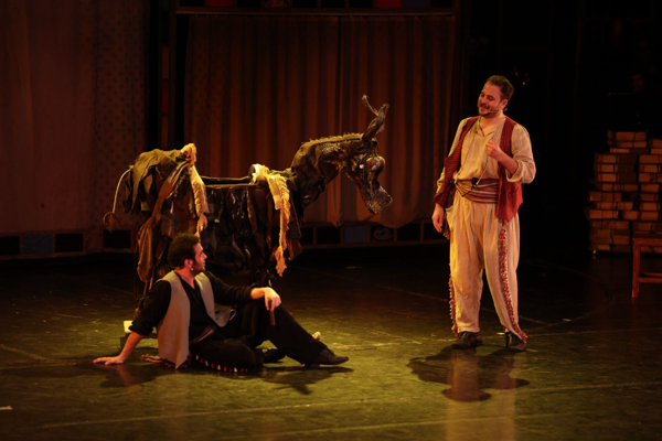 Eşeğin Gölgesi adlı oyun Bakırköy’de sahnelendi