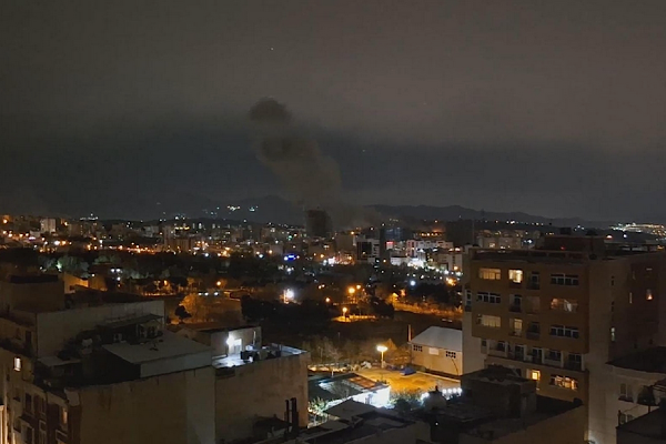 Tahran’ın doğu kesimlerinde çok sayıda patlama meydana geldi