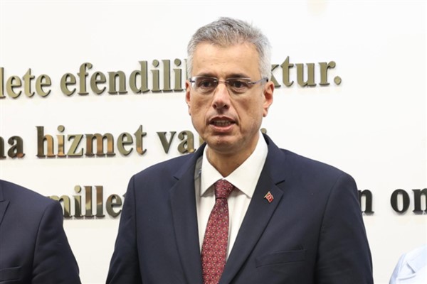 Bakan Memişoğlu, Derepazarı Belediyesi’ni ziyaret etti