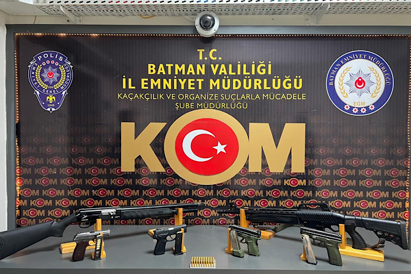 Batman’da 4 firari yakalandı