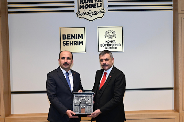 İçişleri Bakanı Çiftçi Konya Büyükşehir Belediye Başkanı Altay’ı ziyaret etti