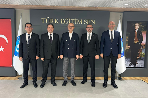 Türk Eğitim-Sen Bursa Teşkilatı Ankara’da temaslar geçekleştirdi