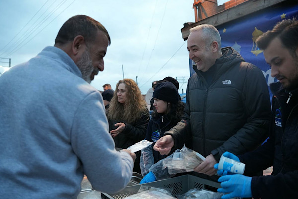 Çorlu’da mahalle iftarlarına devam ediliyor