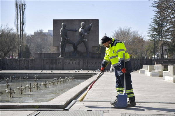 Ankara’da bayram öncesi temizlik çalışmaları sürüyor