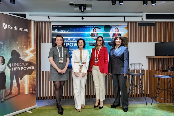 Redington Türkiye’nin “Unlock Her Power” Platformu kadın liderleri bir araya getirdi