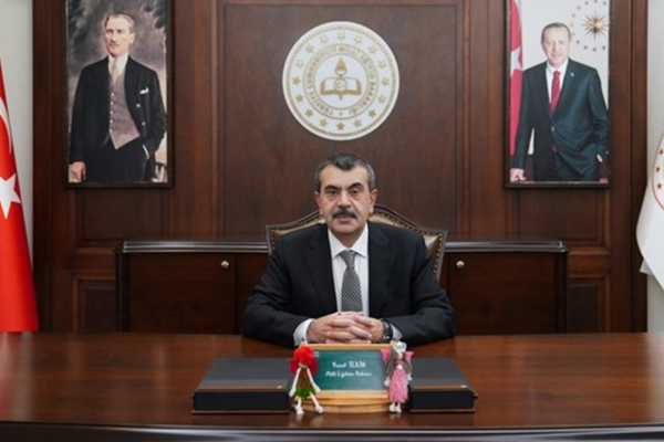 Bakan Tekin: Aydın’ımızda da eğitimin niceliksel yönü güçlenmiştir