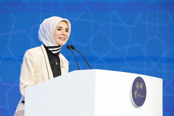 Göktaş: Yuvalarda ekilen merhamet tohumları yarınlarımıza su serpiyor