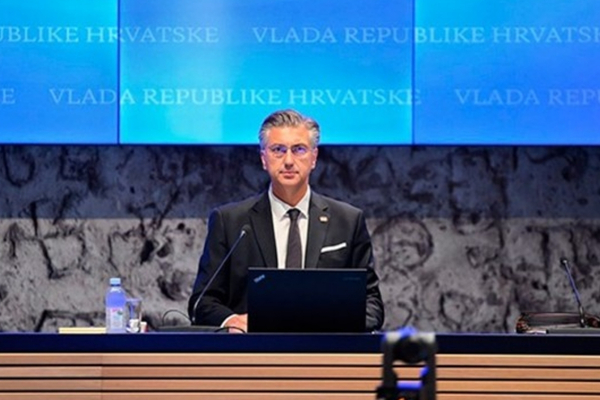 Plenkovic: Finkielkraut ile Avrupa’nın geleceğini değerlendirdik