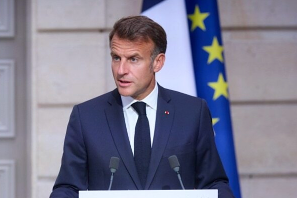 Macron: Fransa ve Yunanistan güçlü bir stratejik ortaklık sürdürüyor