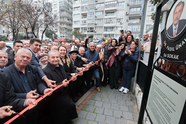 Dr. Fadıl Ünal’ın Adı Güzelyalı 56 Sokak’a verildi