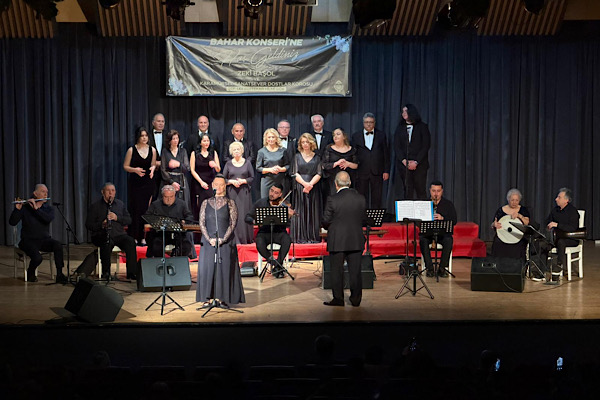 Yalova’da “Bahar Konseri” sanatseverlerle buluştu