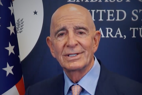 ABD’li Büyükelçi Barrack’tan Anma Günü mesajı