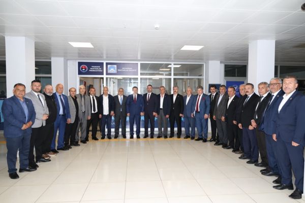 Başkan Genç, muhtarlarla bayramlaştı