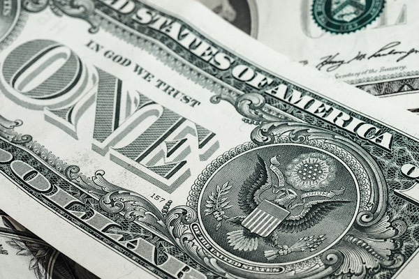 ABD doları, küresel piyasalarda değer kazandı