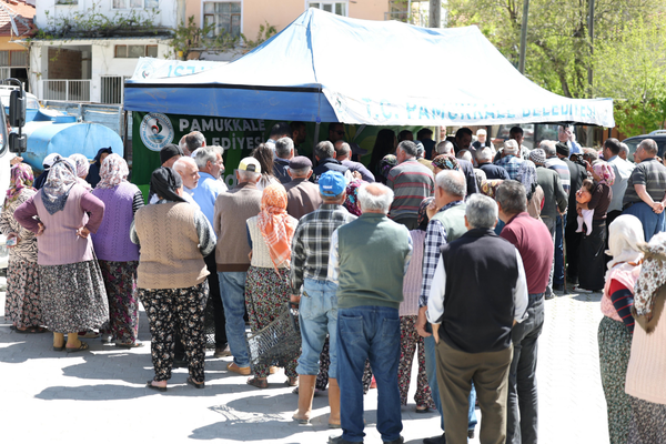 Pamukkale’de üreticiye 120 bin fide desteği