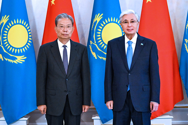 ÇUHM Daimi Komitesi Başkanı Zhao, Kazakistan’ı ziyaret etti