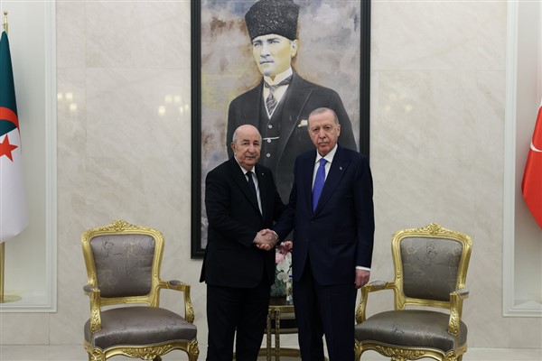 Cumhurbaşkanı Erdoğan, Cezayir Cumhurbaşkanı Tebbun’u karşıladı