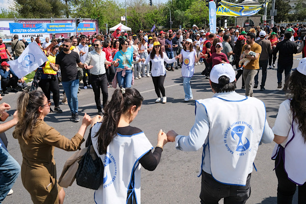 Diyarbakır’da 1 Mayıs Emek ve Dayanışma Günü kutlandı