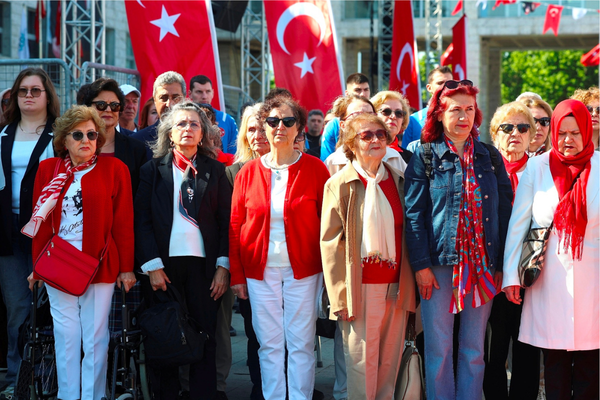Nilüfer’de 19 Mayıs törenle kutlandı