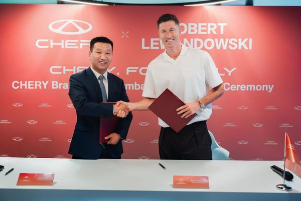 Dünyaca ünlü yıldız futbolcu Robert Lewandowski, Chery’nin global marka elçisi oldu!
