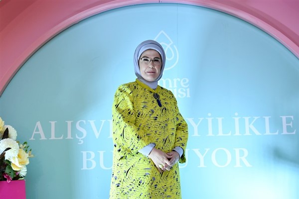 Emine Erdoğan “Bir Sofrada Miras” programına katıldı
