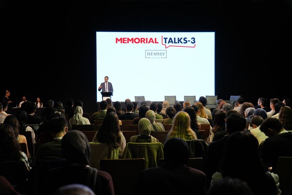 Memorial Talks-3 genç hekimlere ilham veren bir sağlık zirvesine dönüştü