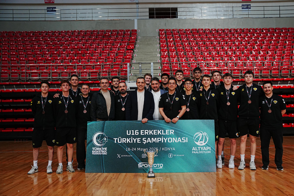 Konya Büyükşehir Belediyespor U16 Türkiye üçüncüsü oldu