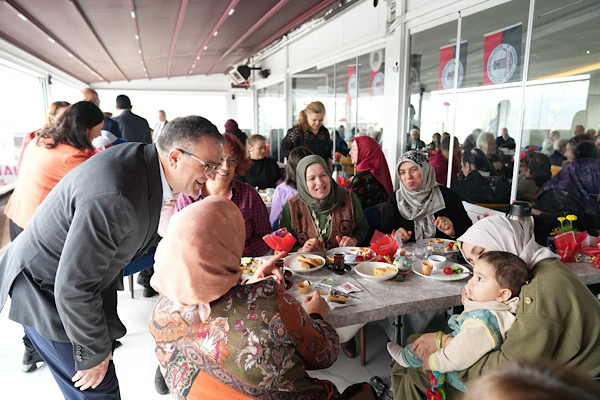 Senin Kafen Genç’te Anneler Günü programı düzenlendi