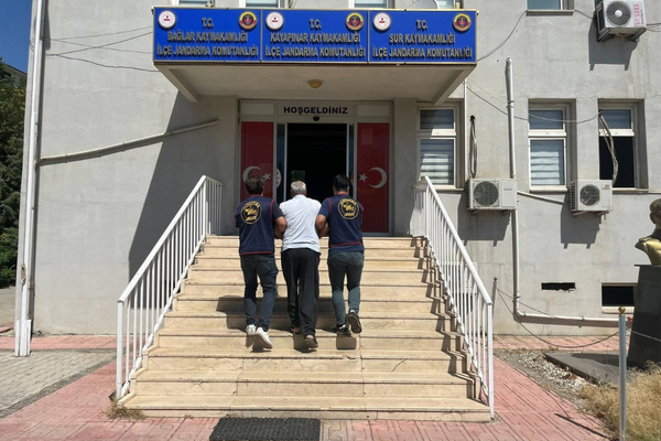 Diyarbakır’da aranan 162 şüpheli yakalandı