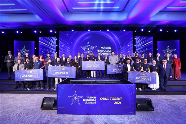 Turkcell’den “Yarının Teknoloji Liderleri”ne  3 milyon 300 bin TL ödül