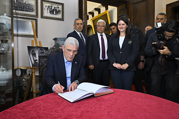 İYİ Parti Genel Başkanı Dervişoğlu, Edirne Belediyesi’ni ziyaret etti