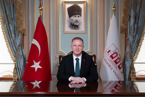 Vali Gül Darülaceze sakinleriyle bayramlaştı