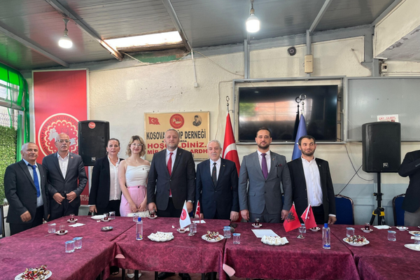 Zafer Partisi Bursa İl Başkanlığı bayram programı düzenledi