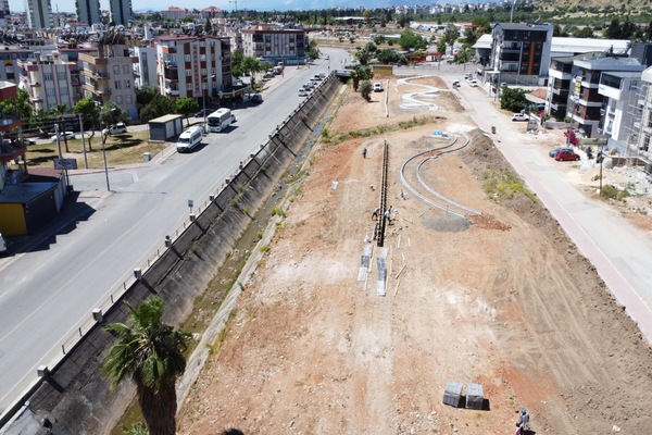 Kepez’den Fevzi Çakmak Mahallesi’ne yeni kanal boyu park