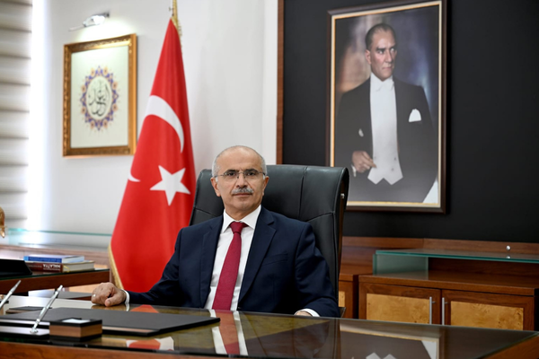 Başkan Er: Asıl engel zihinlerde ve vicdanlardadır