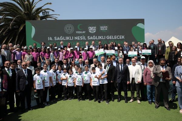 Yeşilay’ın SNSG Yetenek Yarışması’nda ödüller sahiplerini buldu