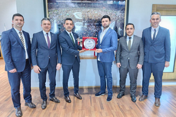 Vergi Müfettişleri Derneği Bursa Şubesi’nden Bursaspor’a tebrik ziyareti