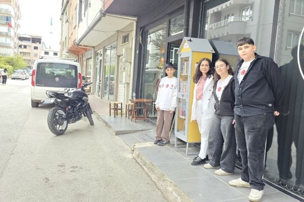 Öğrenciler, ‘Mahallem Okuyor’ projesini hayata geçirdi