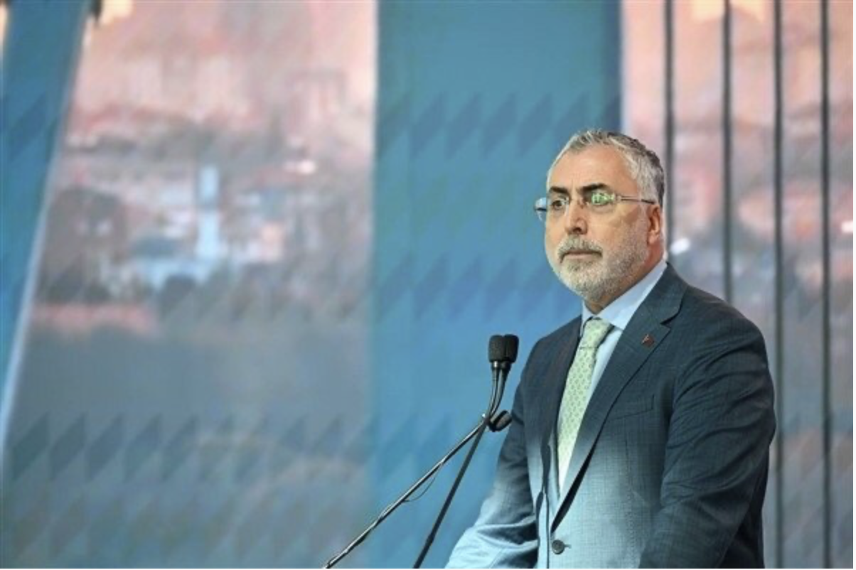 Işıkhan: Nitelikli iş gücü kalkınma hedeflerine katkı sağlıyor