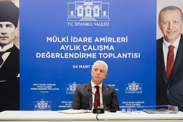 Vali Gül, Sultanahmet Turizm Polisi Noktası’nı ziyaret etti