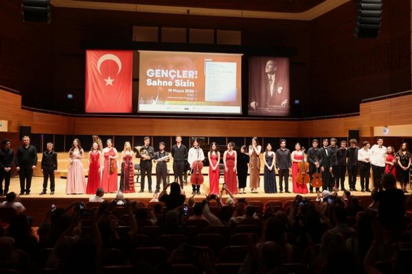 AASSM’de gençler sahne aldı