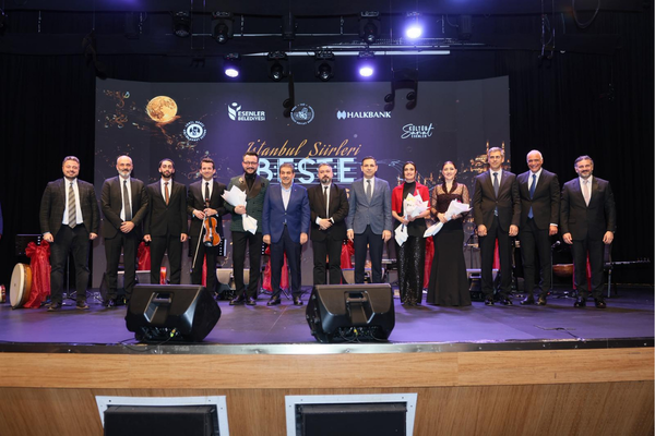Esenler’de İstanbul Şiirleri Beste Yarışması”nın ödülleri verildi