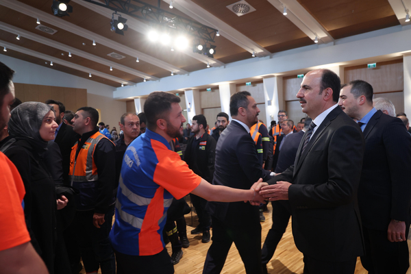 Bayramlaşma programında belediye hizmetleri ve projeler değerlendirildi