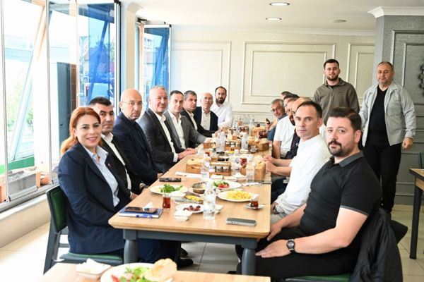 Başkan Karabatı esnafla buluştu