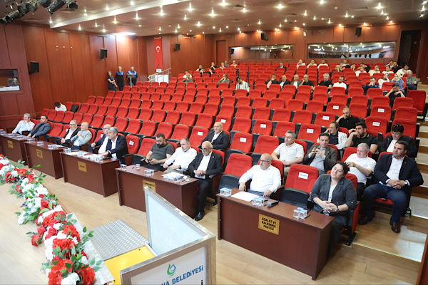 Çayırova Belediyesi Mayıs ayı meclis toplantısının ikinci birleşimi yapıldı